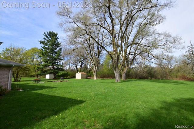 1455 Sun Terrace Drive, Flint Charter Township, MI 48532