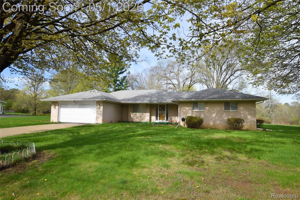 1455 Sun Terrace Drive, Flint Charter Township, MI 48532