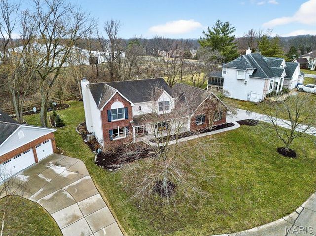 4 Rudder Court, Lake St Louis, MO 63367