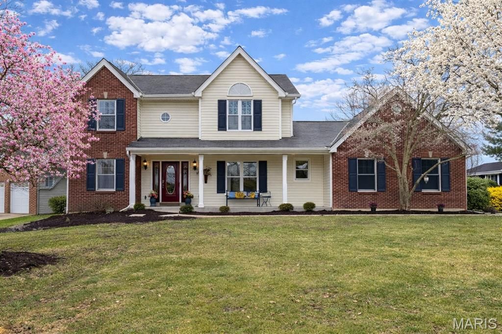 4 Rudder Court, Lake St Louis, MO 63367