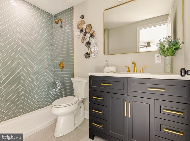 4456 OCEAN HEIGHTS AVE, Mays Landing, NJ 08330