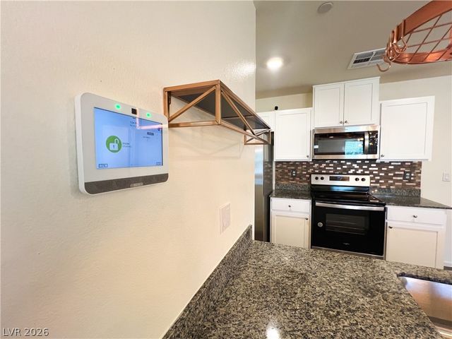 1125 Meadow Sparrow Place, Henderson, NV 89011