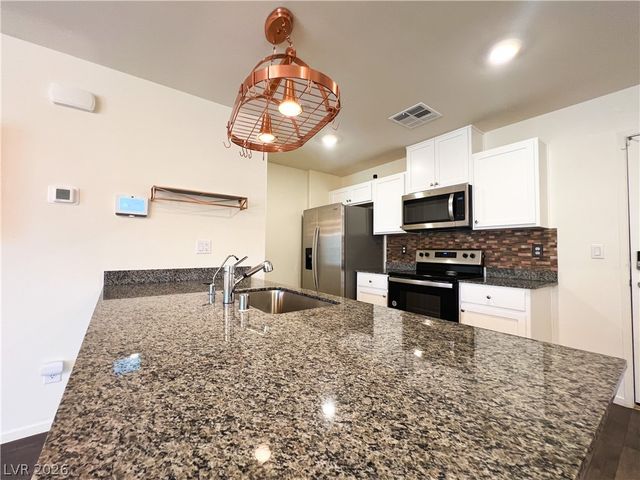 1125 Meadow Sparrow Place, Henderson, NV 89011