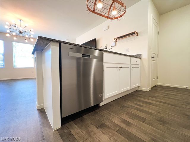 1125 Meadow Sparrow Place, Henderson, NV 89011