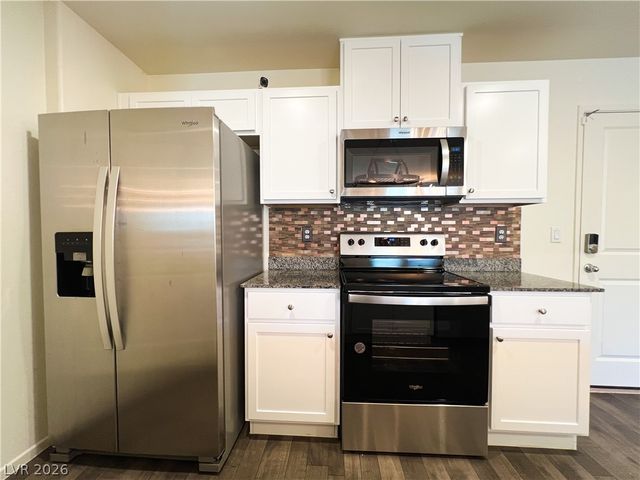 1125 Meadow Sparrow Place, Henderson, NV 89011