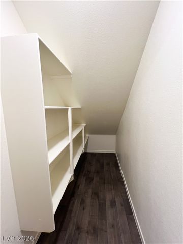 1125 Meadow Sparrow Place, Henderson, NV 89011