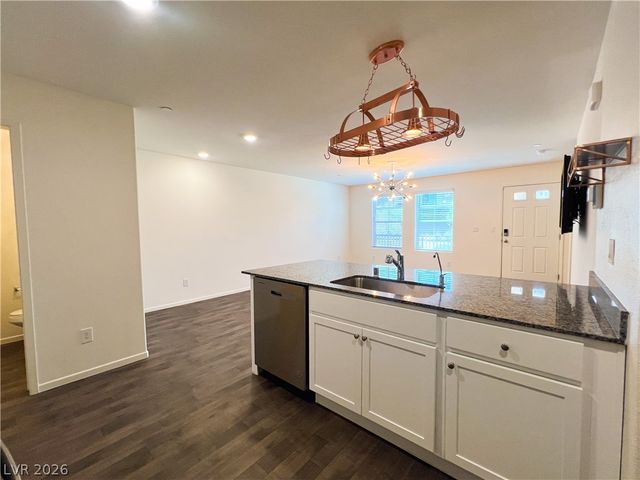 1125 Meadow Sparrow Place, Henderson, NV 89011