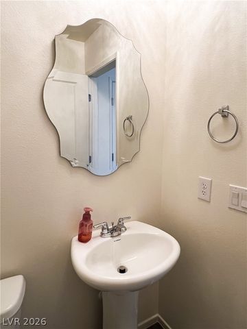 1125 Meadow Sparrow Place, Henderson, NV 89011