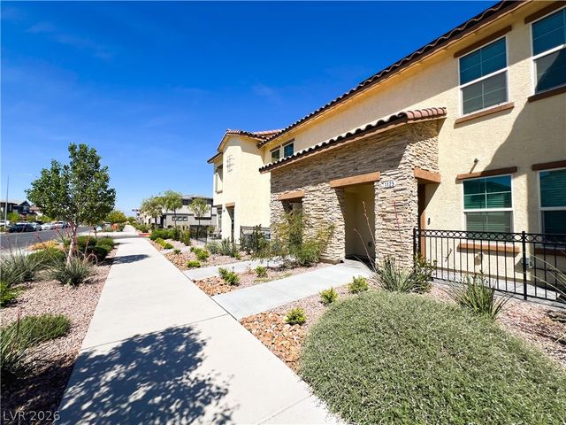 1125 Meadow Sparrow Place, Henderson, NV 89011