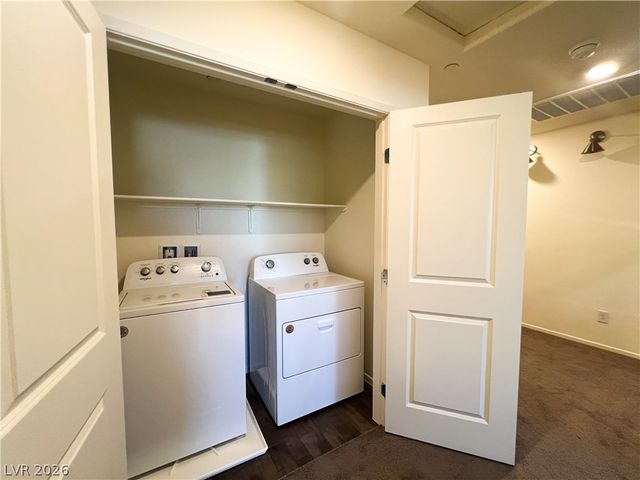 1125 Meadow Sparrow Place, Henderson, NV 89011