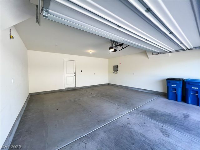 1125 Meadow Sparrow Place, Henderson, NV 89011