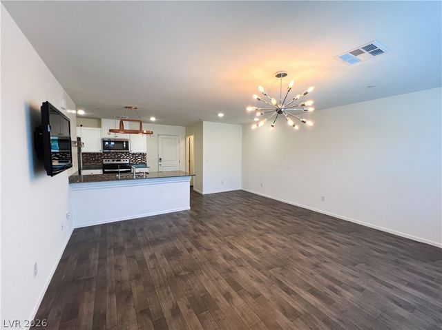 1125 Meadow Sparrow Place, Henderson, NV 89011