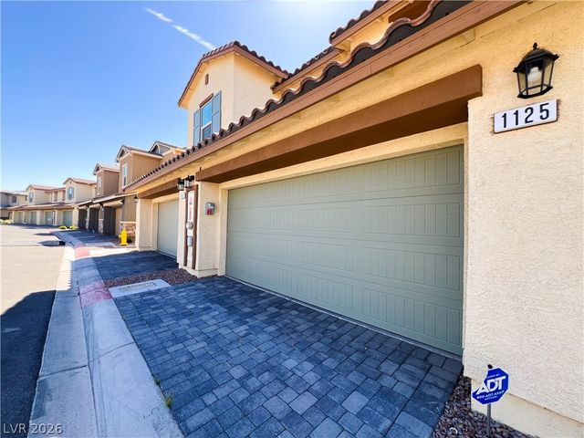 1125 Meadow Sparrow Place, Henderson, NV 89011