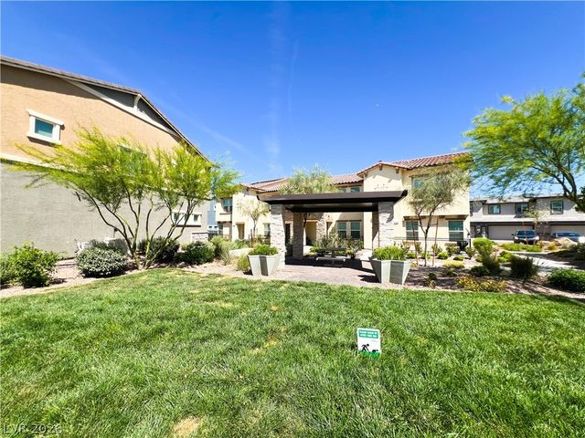 1125 Meadow Sparrow Place, Henderson, NV 89011