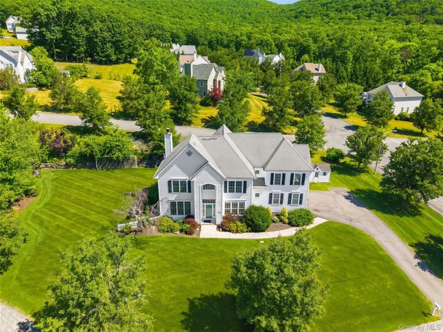 2 Elgin Court, Highland Mills, NY 10930
