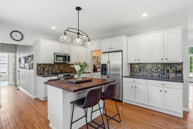2 Elgin Court, Highland Mills, NY 10930