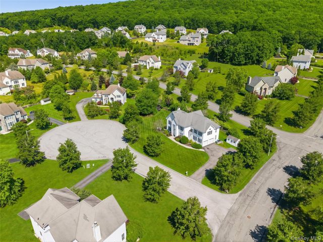2 Elgin Court, Highland Mills, NY 10930