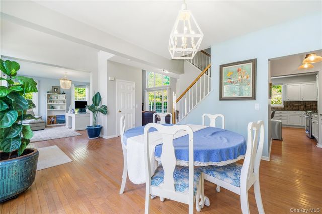 2 Elgin Court, Highland Mills, NY 10930
