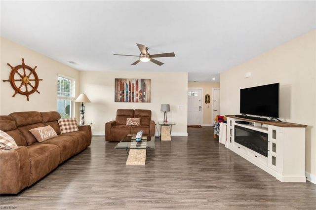 106 First View WAY, Moyock, NC 27958