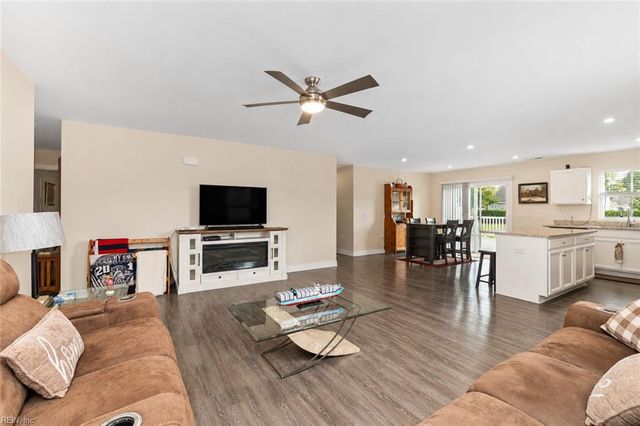 106 First View WAY, Moyock, NC 27958