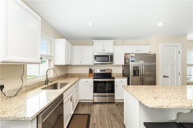 106 First View WAY, Moyock, NC 27958