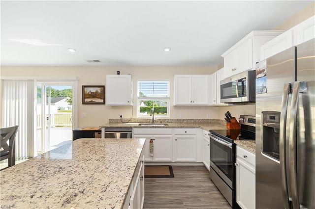 106 First View WAY, Moyock, NC 27958