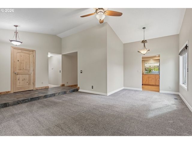 1214 Sw 213TH Ave, Beaverton, OR 97003