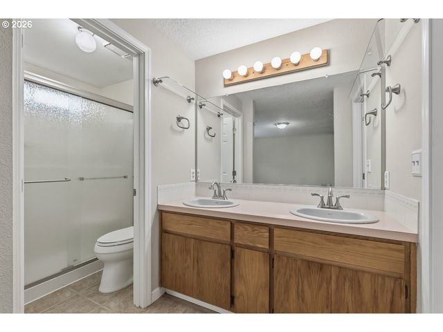 1214 Sw 213TH Ave, Beaverton, OR 97003