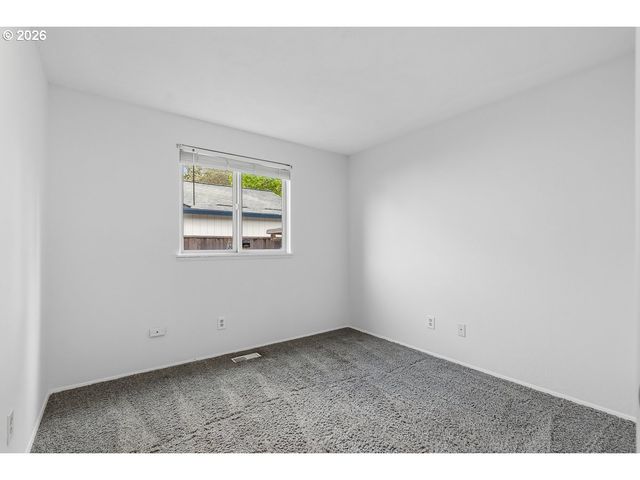 1214 Sw 213TH Ave, Beaverton, OR 97003