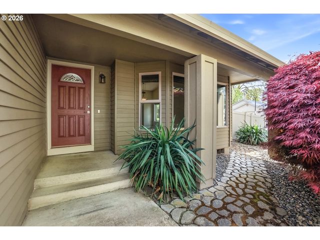 1214 Sw 213TH Ave, Beaverton, OR 97003