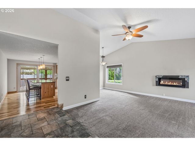 1214 Sw 213TH Ave, Beaverton, OR 97003