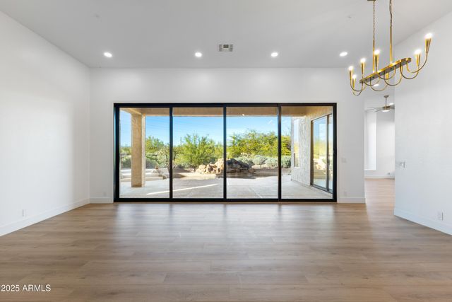 9686 E CINDER CONE Trail, Scottsdale, AZ 85262