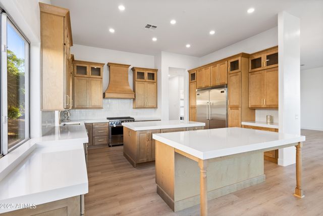 9686 E CINDER CONE Trail, Scottsdale, AZ 85262