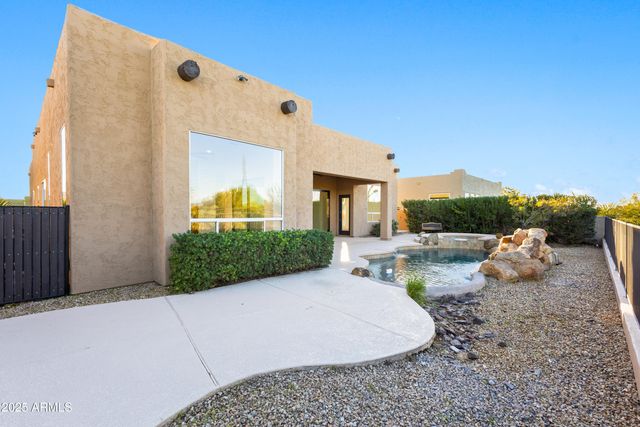 9686 E CINDER CONE Trail, Scottsdale, AZ 85262