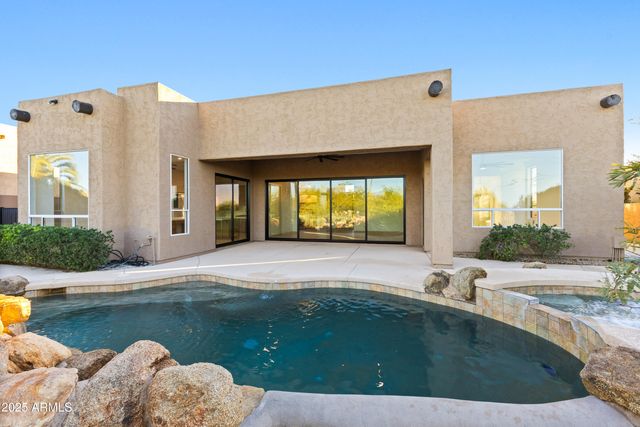 9686 E CINDER CONE Trail, Scottsdale, AZ 85262