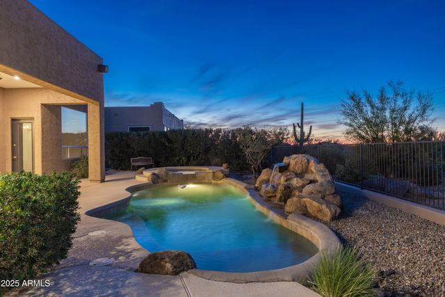 9686 E CINDER CONE Trail, Scottsdale, AZ 85262