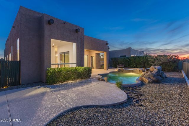 9686 E CINDER CONE Trail, Scottsdale, AZ 85262