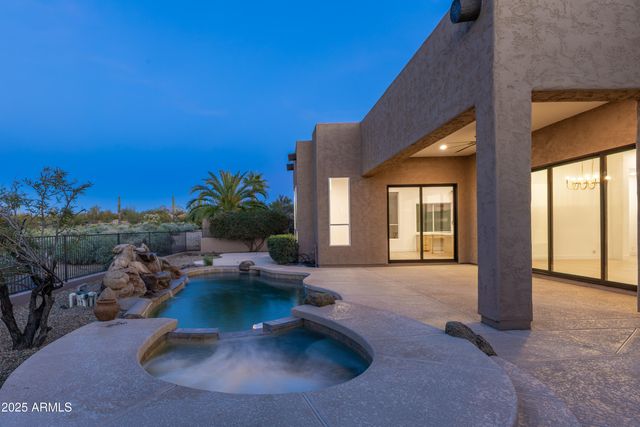 9686 E CINDER CONE Trail, Scottsdale, AZ 85262