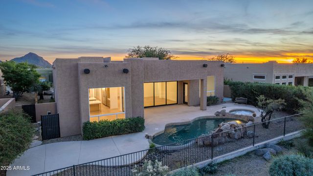 9686 E CINDER CONE Trail, Scottsdale, AZ 85262