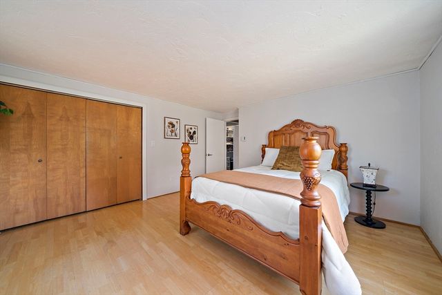 47 Candia St, Weymouth, MA 02189