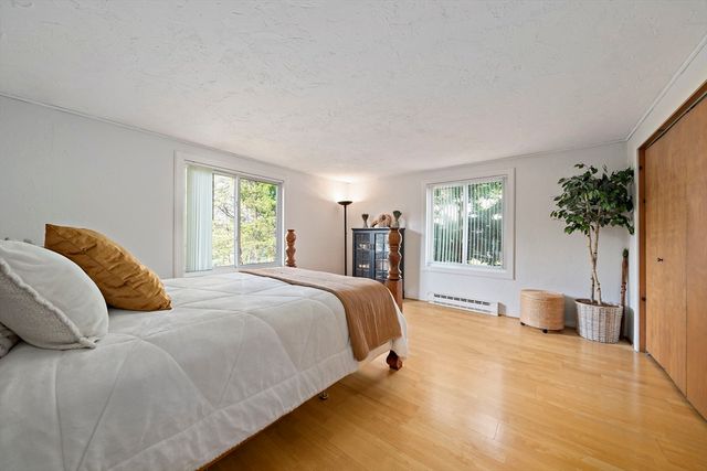 47 Candia St, Weymouth, MA 02189