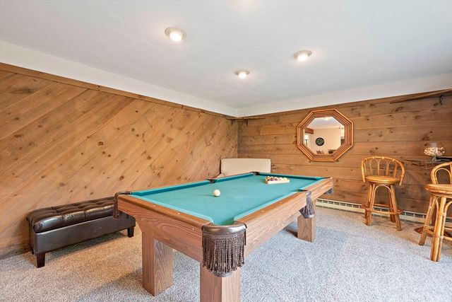 47 Candia St, Weymouth, MA 02189