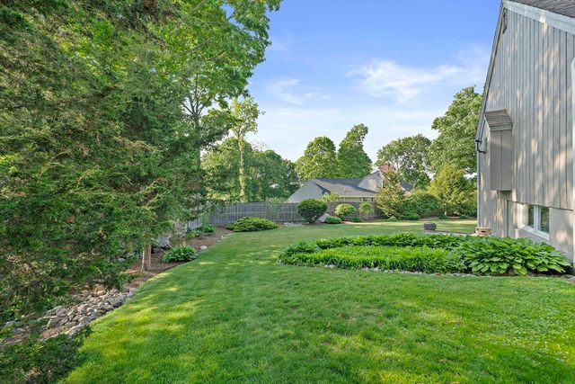 47 Candia St, Weymouth, MA 02189