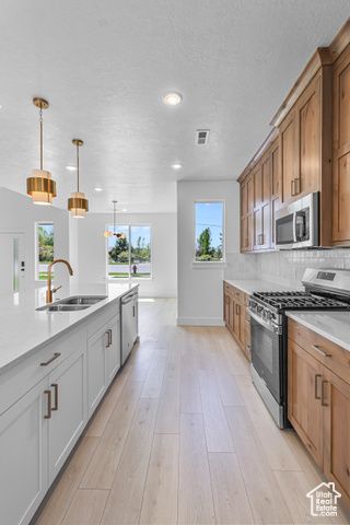 225 W 2975 S, Nibley, UT 84321