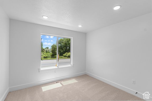 225 W 2975 S, Nibley, UT 84321