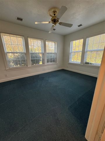 1216 Los Altos Lane, Duncanville, TX 75116