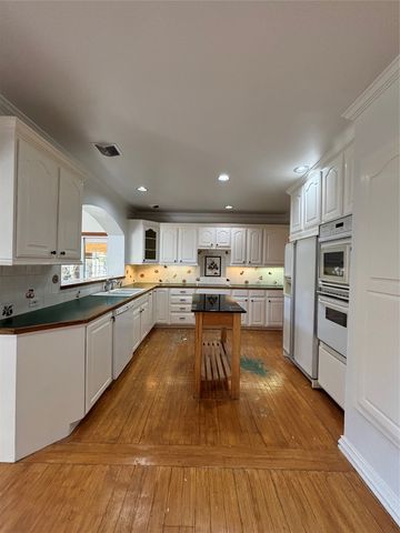 1216 Los Altos Lane, Duncanville, TX 75116