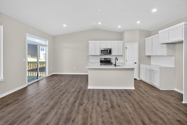 9461 Emilia Lane, West Des Moines, IA 50266