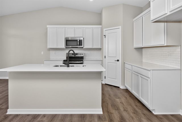 9461 Emilia Lane, West Des Moines, IA 50266