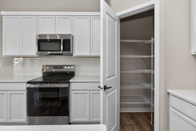 9461 Emilia Lane, West Des Moines, IA 50266